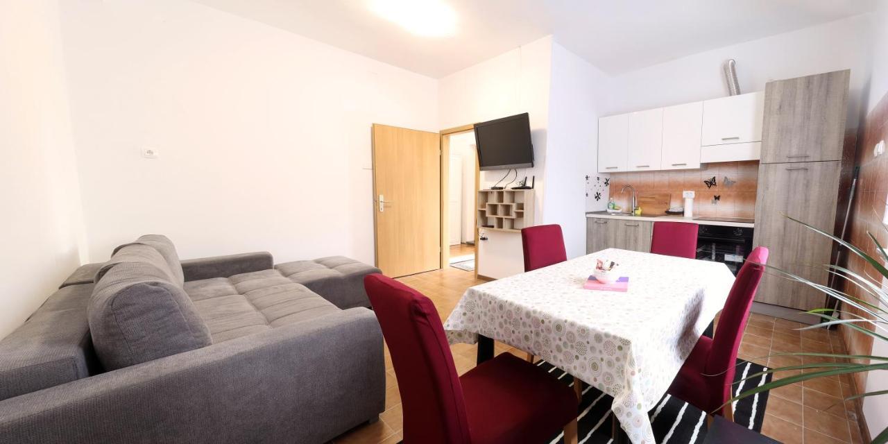 Ferienwohnung Veline Koper Exterior foto