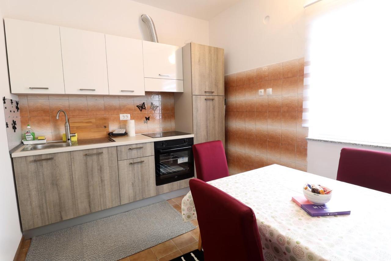 Ferienwohnung Veline Koper Exterior foto